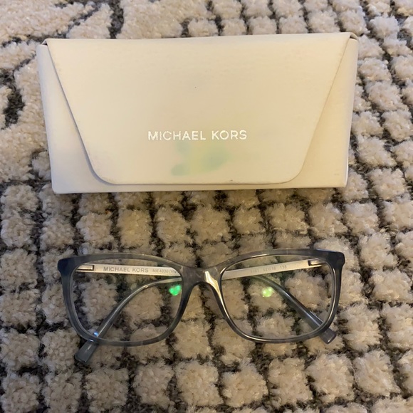 Michael Kors RX glasses - MK 4030 Vivianna II